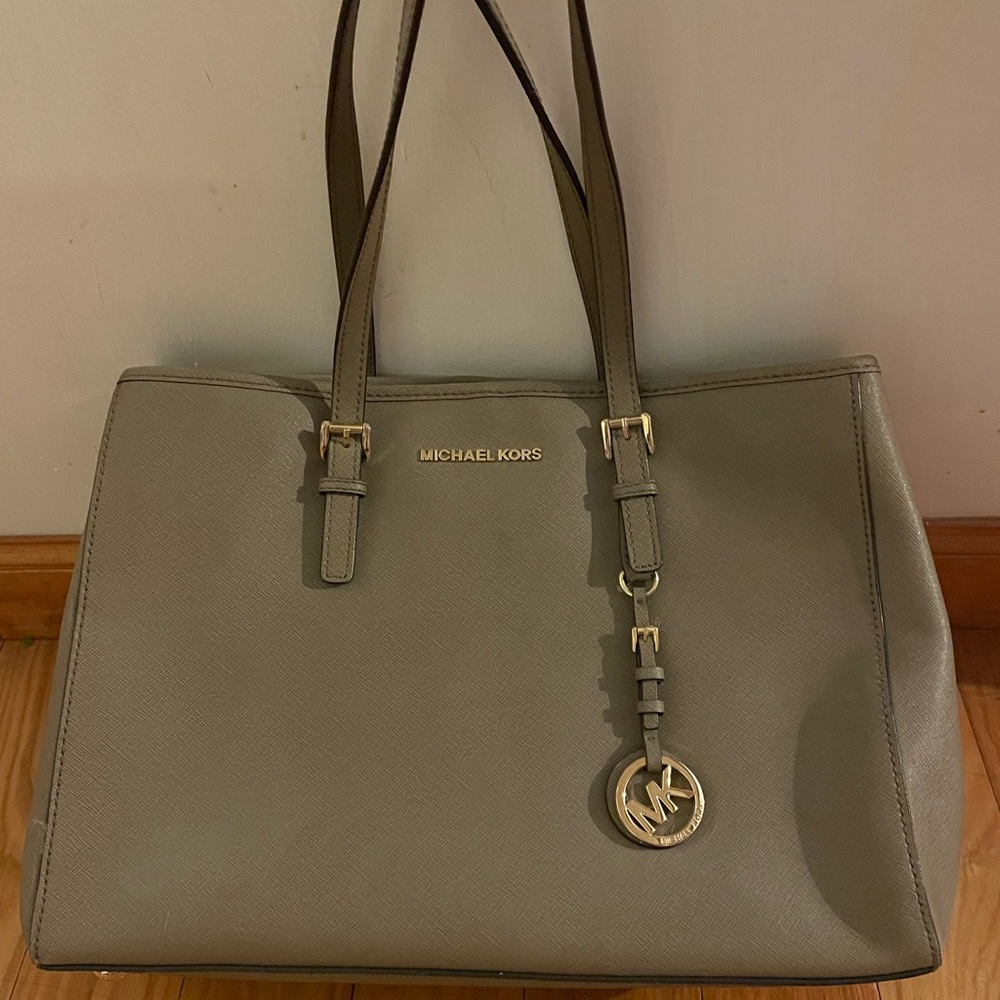 Michael Kors Tot Bag